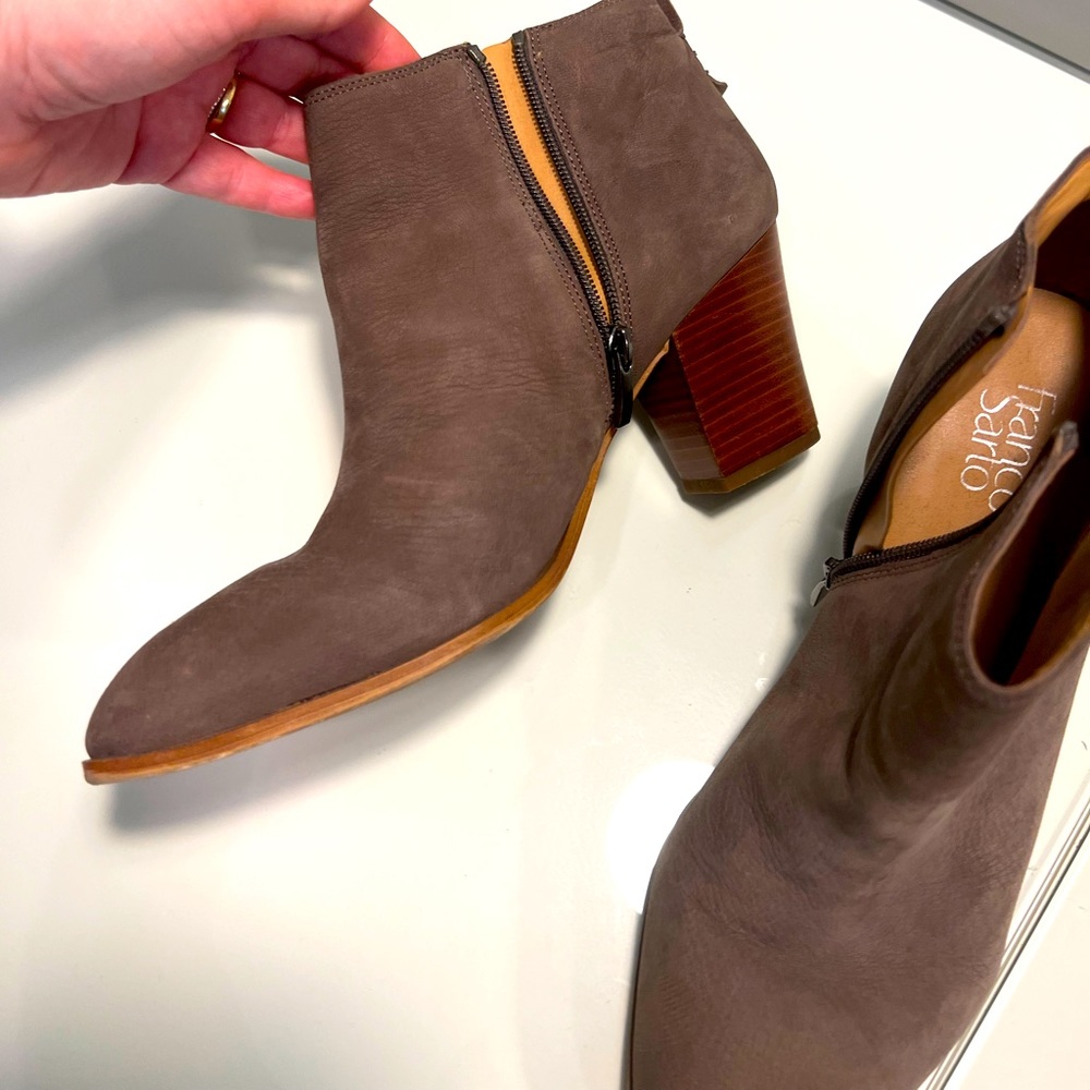 Great condition soft leather bootie